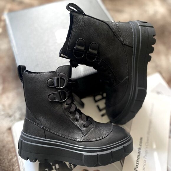 Free People x Sorel Caribou X Lace Up Boots - Picture 8 of 15